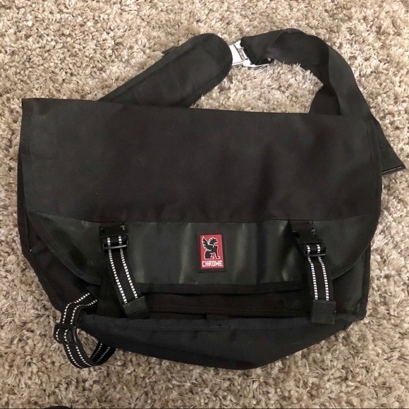 ChromeMiniMetroMessengerBag - Picture 1 of 2